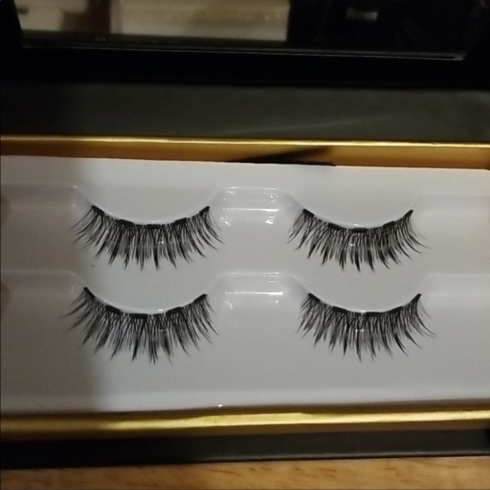 Tori Belle Illusion Lash Set